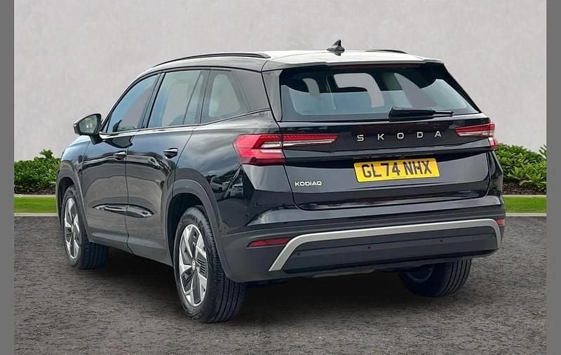 Used Skoda Kodiaq SE 147 HP (108 kW) 2024 Black magic pearl effect SUV