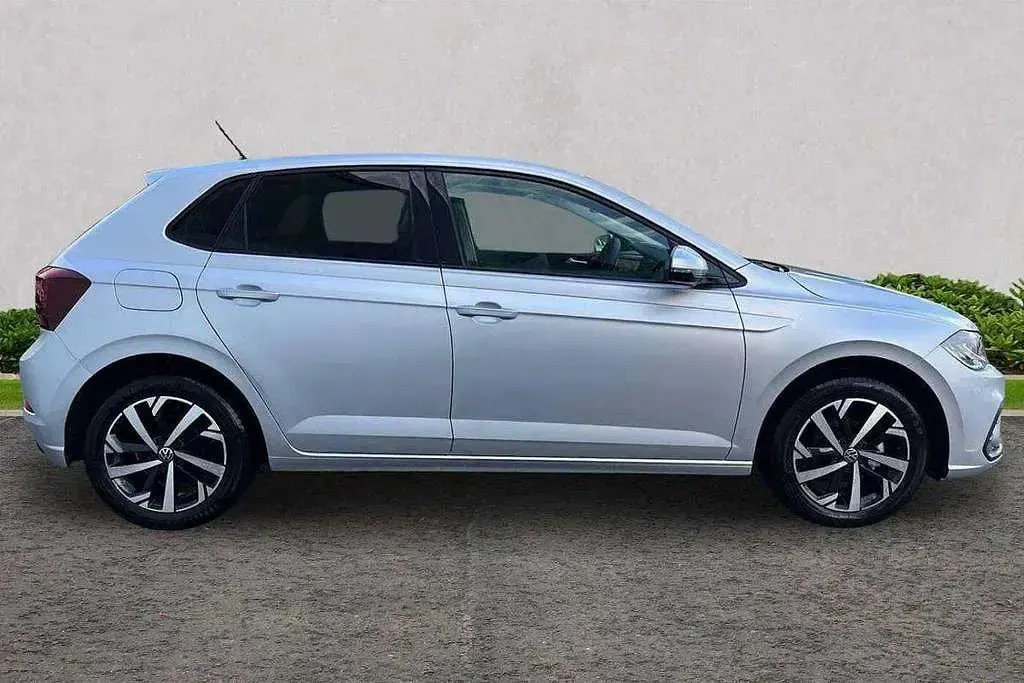 Used VW Polo Match 95 HP (69 kW) 2025 Silver Hatchback