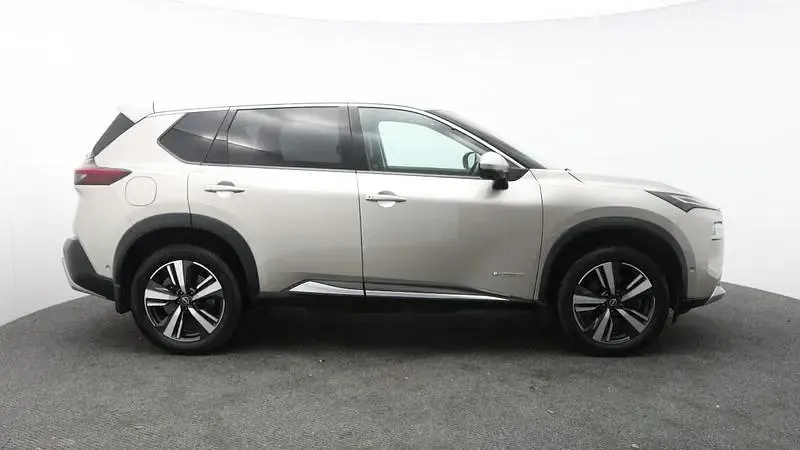 Used Nissan X-Trail Tekna 213 HP (156 kW) 2022 Silver SUV