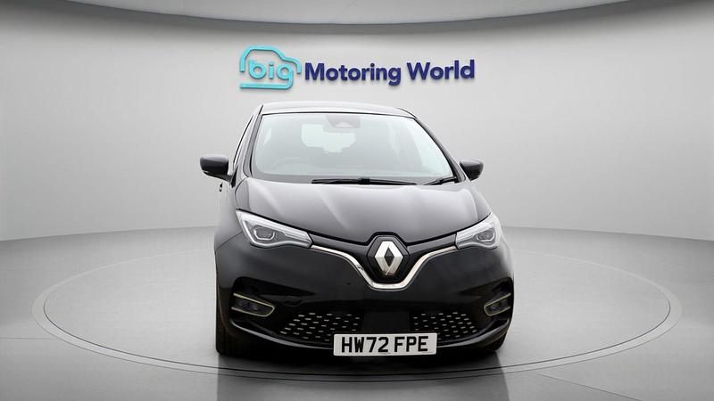 Begagnad Renault Zoe Techno 100 kW (136 HK) 2022 Svart Halvkombi