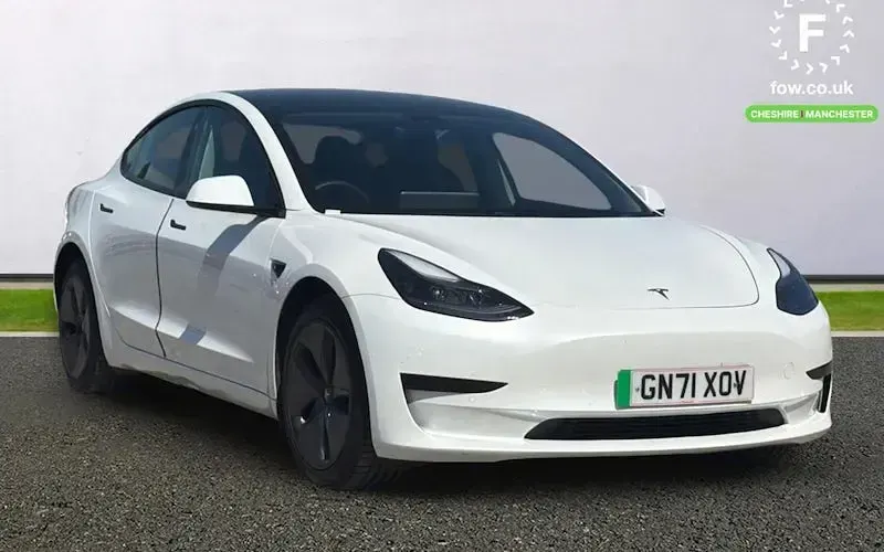 Used Tesla Model 3 Standard Range 180 kW (245 HP) 2021 Sedan