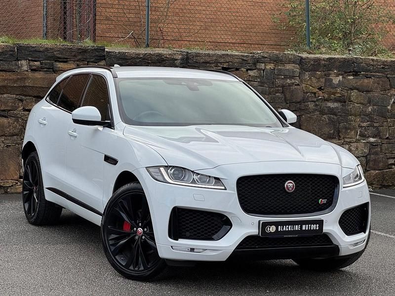White Used 2017 Jaguar F-Pace S SUV | £18,995 (Fair price) - Image 1/4