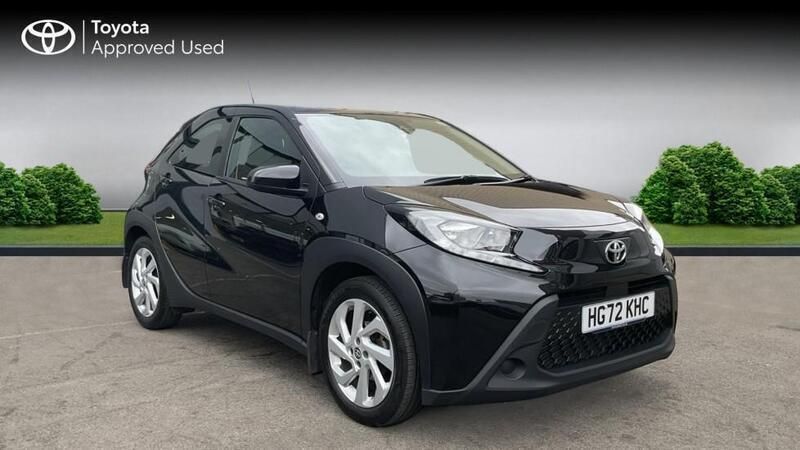 Black Used 2022 Toyota Aygo PURE Hatchback | £11,586 (Fair price) - Image 1/2