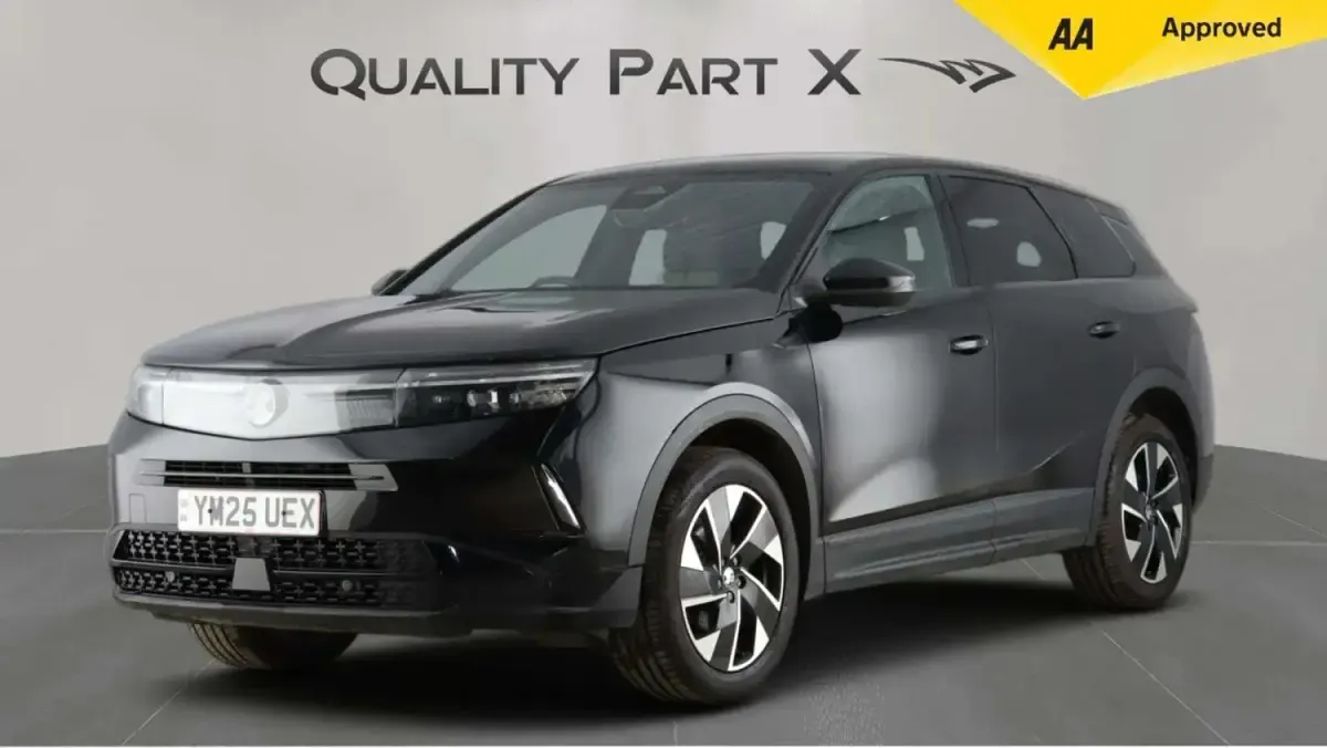 Second-hand Vauxhall Grandland X GSe 2025 Negru SUV