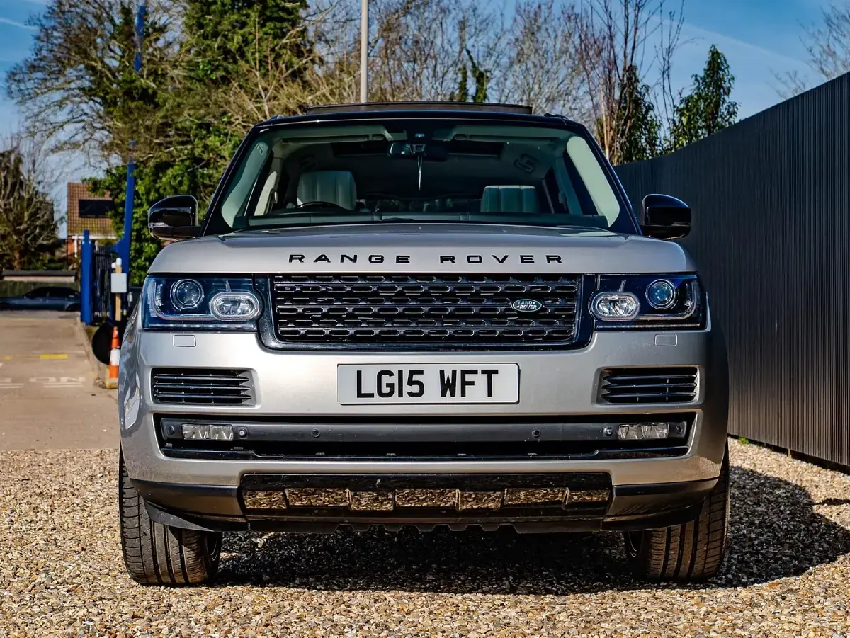 Used Land Rover Range Rover Autobiography 339 HP (249 kW) 2015 Gold SUV