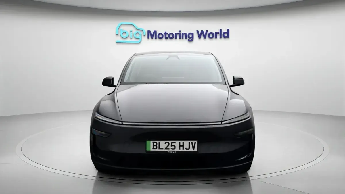 Used Tesla Model Y RWD 219 kW (299 HP) 2025 Grey SUV