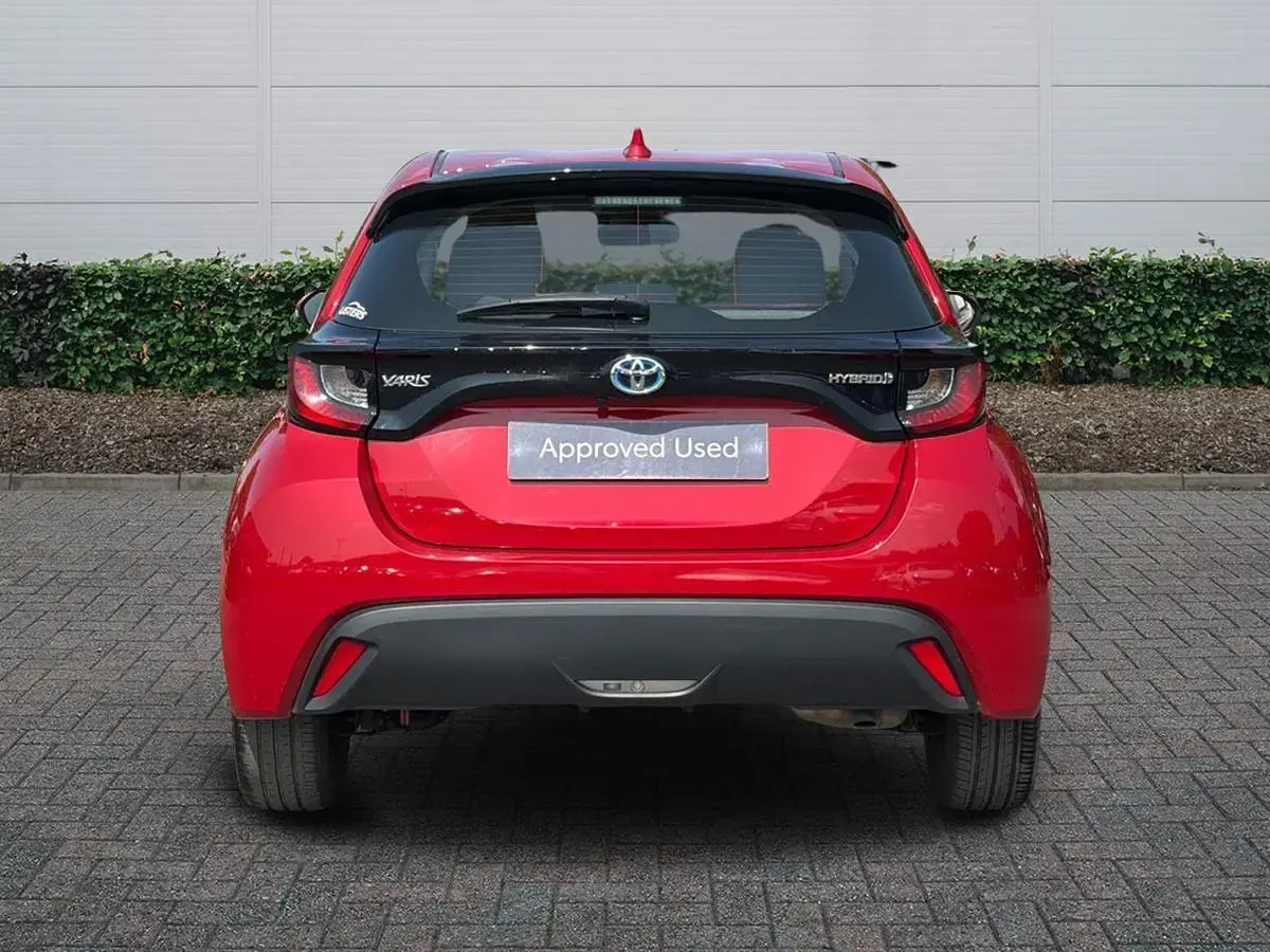 Used Toyota Yaris 2023 Red Hatchback