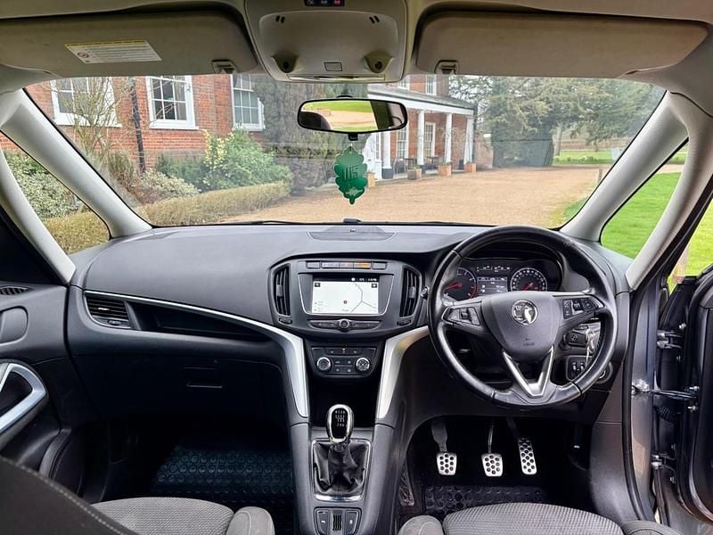 Used Vauxhall Zafira SRi 2018 Grey MPV