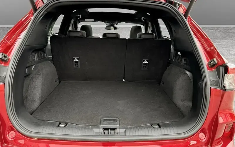Used Ford Kuga ST-Line X 224 HP (164 kW) 2021 Red SUV