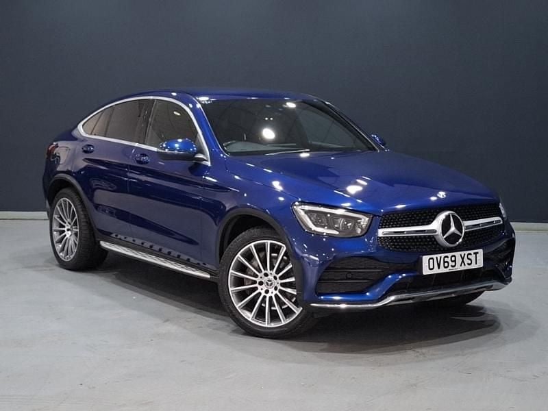 Used Mercedes GLC300 AMG Line Premium 245 HP (180 kW) 2019 Blue Coupe