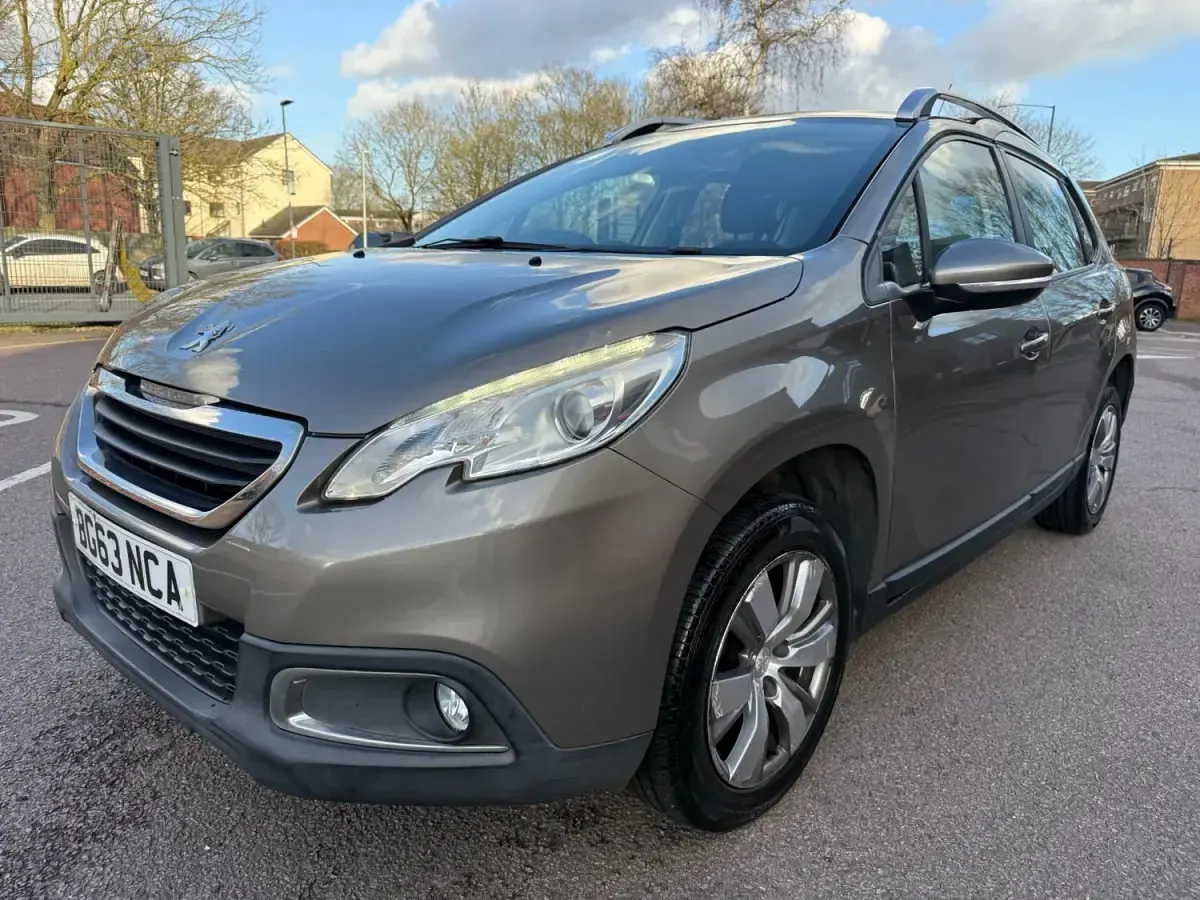Second-hand Peugeot 2008 Active 68 CP (50 kW) 2013 Gri SUV