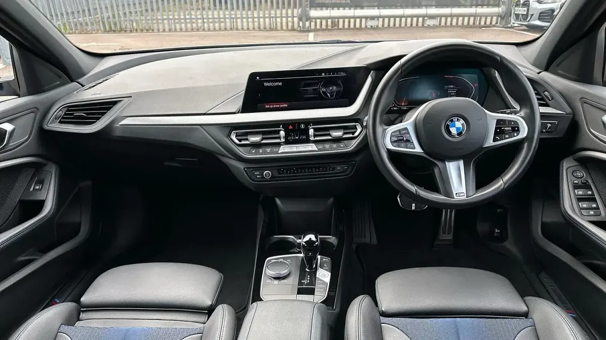 Used BMW 118 M Sport 134 HP (98 kW) 2023 Grey Hatchback