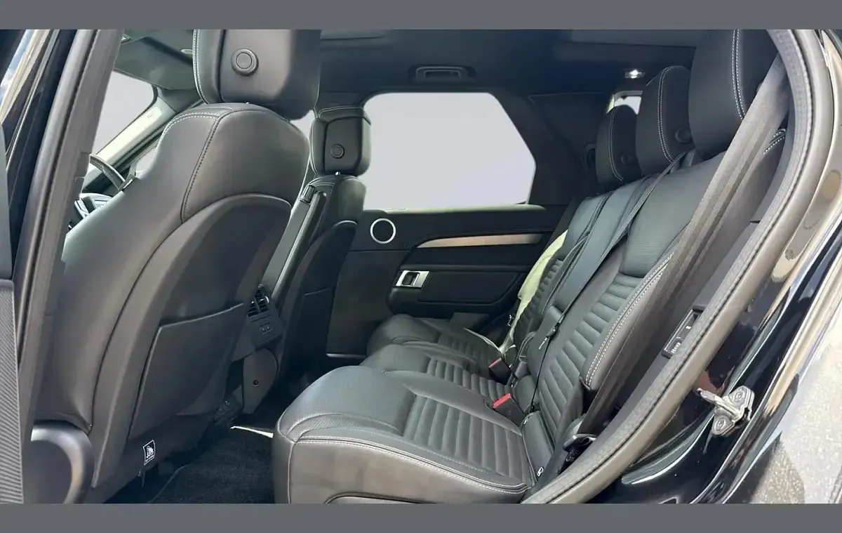 Used Land Rover Discovery HSE Dynamic 344 HP (253 kW) 2024 Black SUV