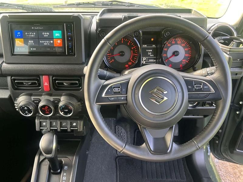 Used Suzuki Jimny SZ5 101 HP (74 kW) 2022 Green SUV