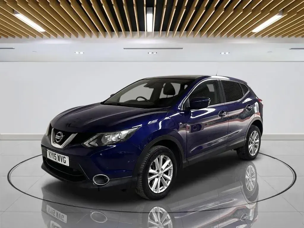 Used Nissan Qashqai Acenta+ 110 HP (80 kW) 2015 Blue SUV