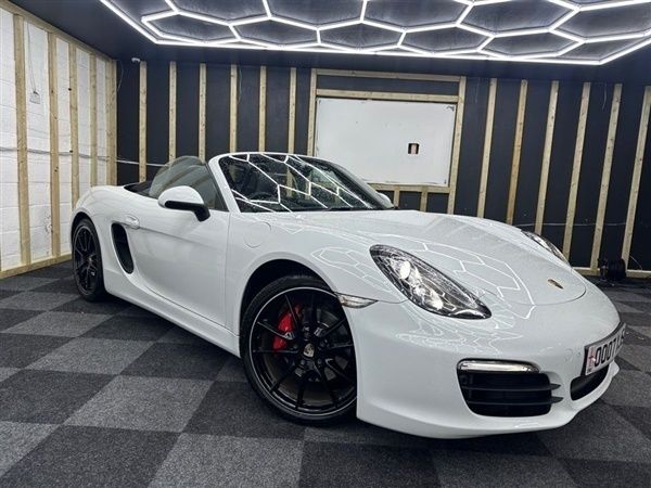 White Used 2013 Porsche Boxster Cabriolet | £29,000 (Fair price) - Image 1/1