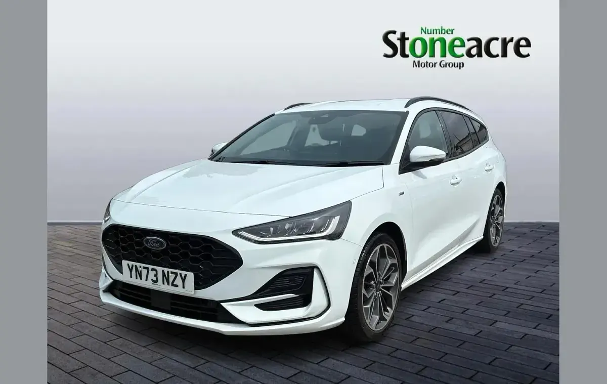 Used Ford Focus ST-Line X 153 HP (112 kW) 2023 White Estate