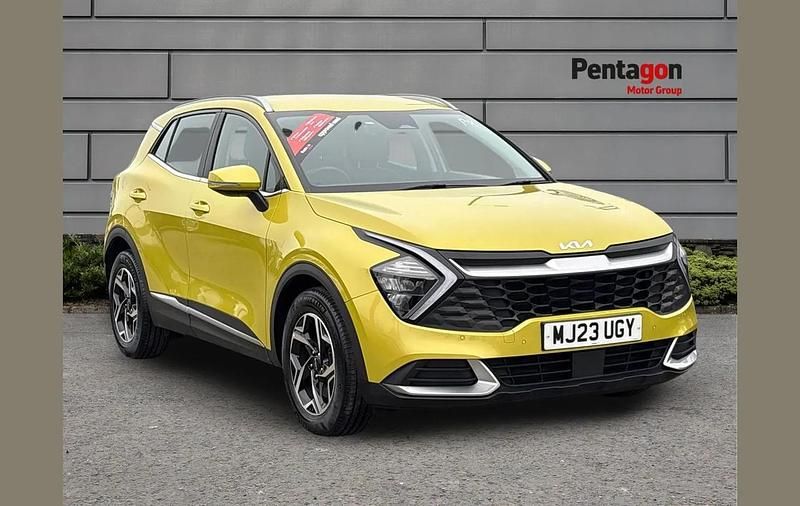 Used Kia Sportage 147 HP (108 kW) 2023 Yellow SUV