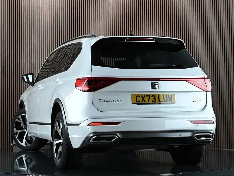 Used Seat Tarraco 4Drive 190 HP (139 kW) 2023 White SUV