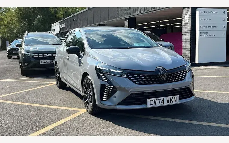 Used Renault Clio Esprit Alpine 90 HP (66 kW) 2025 Hatchback