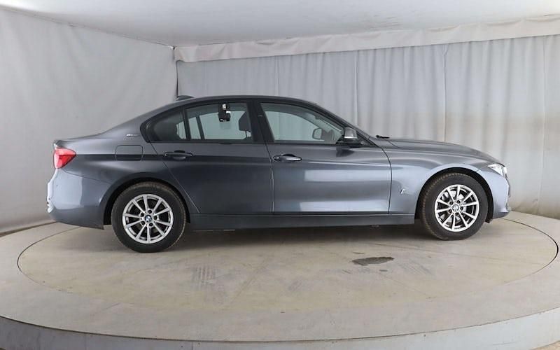 Used BMW 330e Comfort Edition 252 HP (185 kW) 2017 Grey Sedan