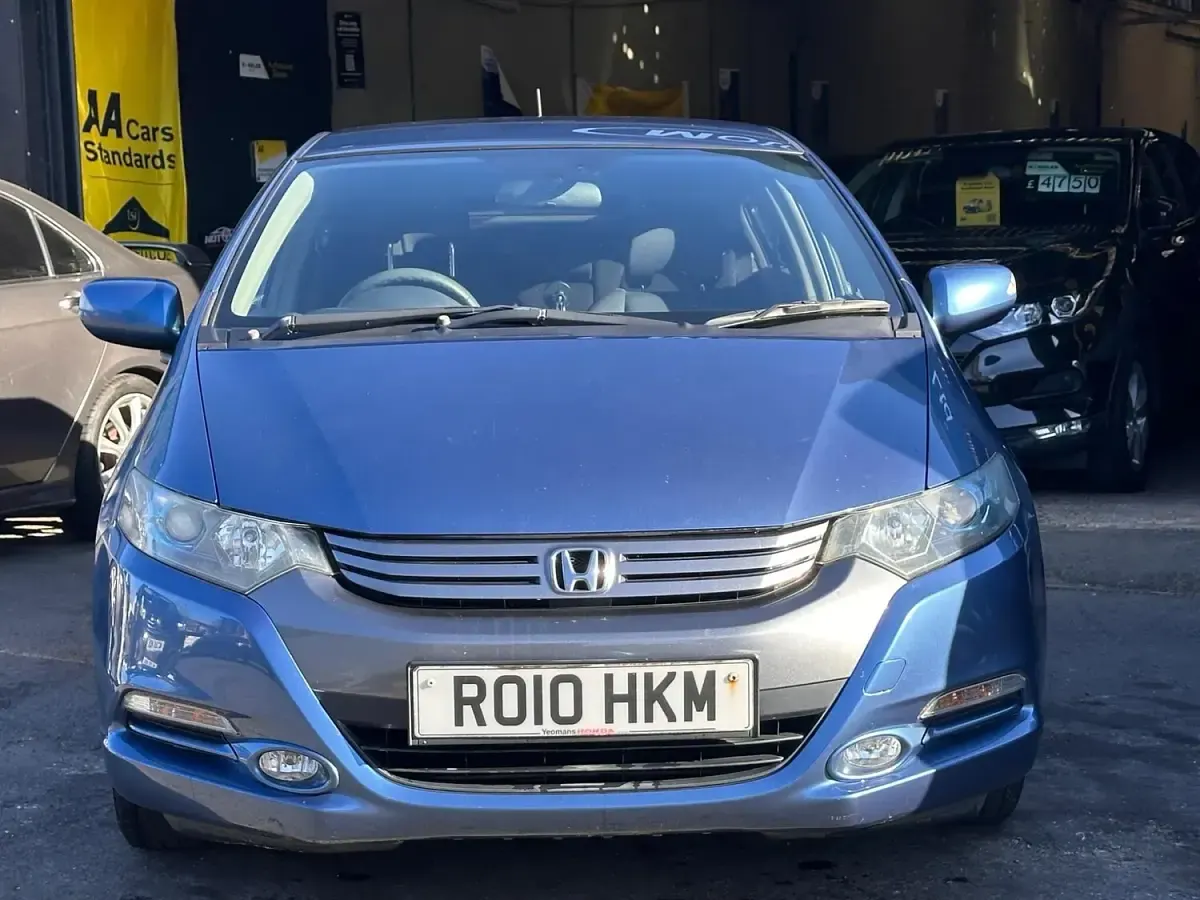 Used Honda Insight Hybrid 88 HP (64 kW) 2010 Blue Hatchback