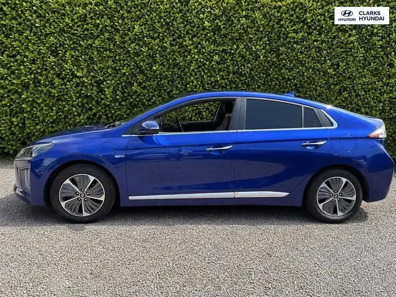Used Hyundai Ioniq Premium SE 141 HP (103 kW) 2020 Blue Hatchback
