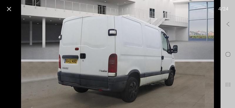 Used Renault Master 90 HP (66 kW) 2001 White