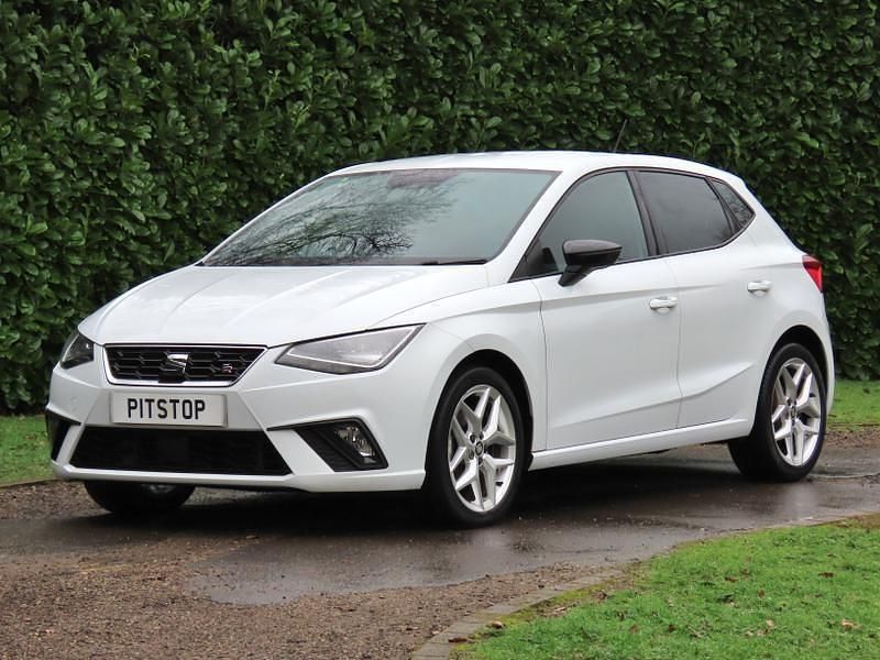 Used Seat Ibiza FR 2021 White Hatchback