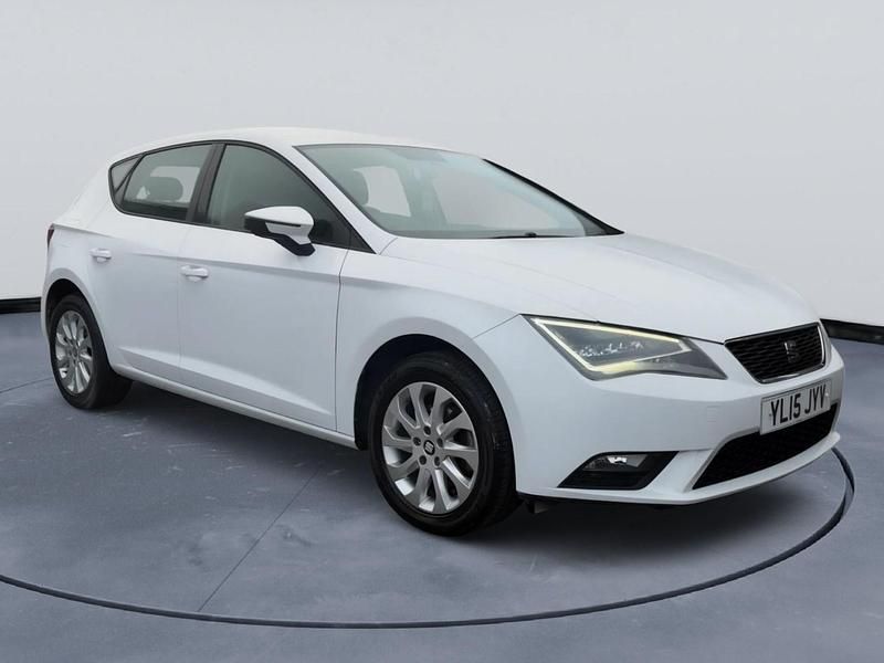 Used Seat Leon SE 110 HP (80 kW) 2015 White Hatchback