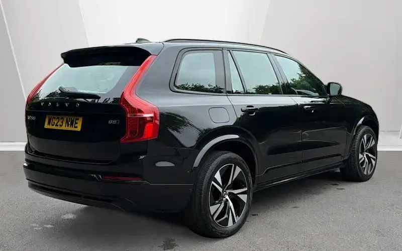 Used Volvo XC90 Plus 235 HP (172 kW) 2023 Black SUV