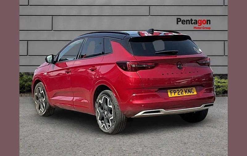 Used Vauxhall Grandland X Ultimate 128 HP (94 kW) 2022 Red SUV