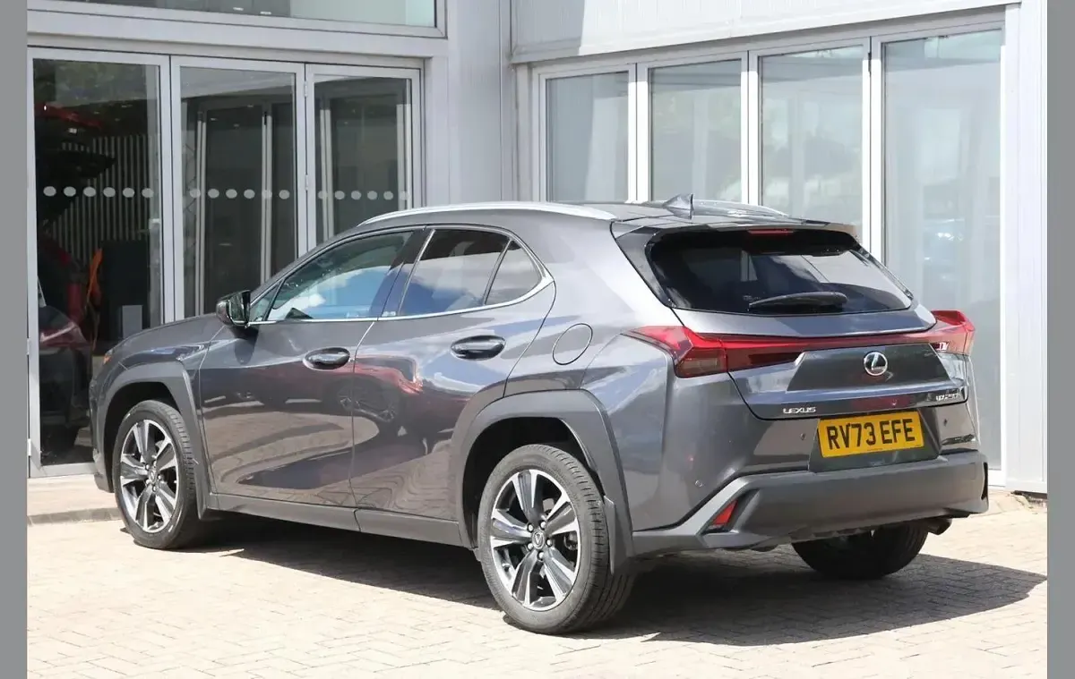 Used Lexus UX 250h 180 HP (132 kW) 2023 Grey SUV