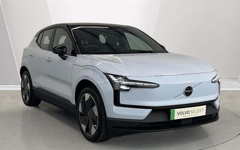 Blue Used 2025 Volvo EX30 Plus SUV | £33,801 (Super price) - Image 1/4