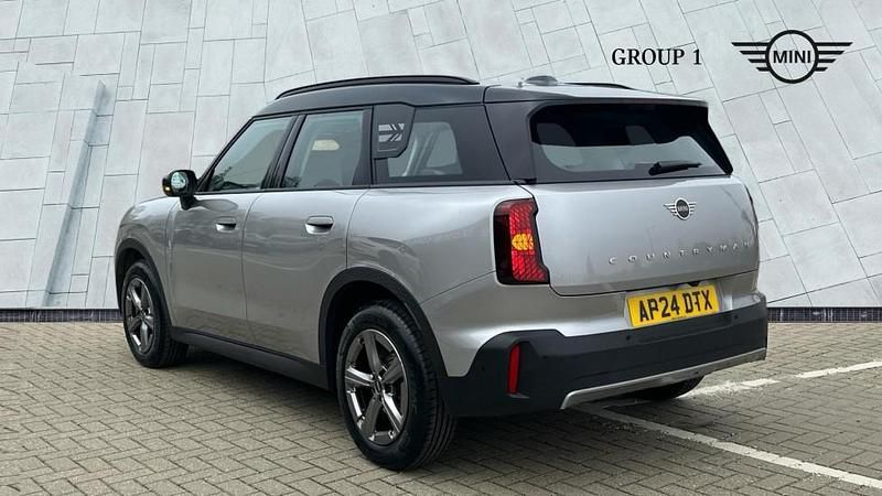 Used Mini Countryman Classic 170 HP (125 kW) 2024 Silver SUV