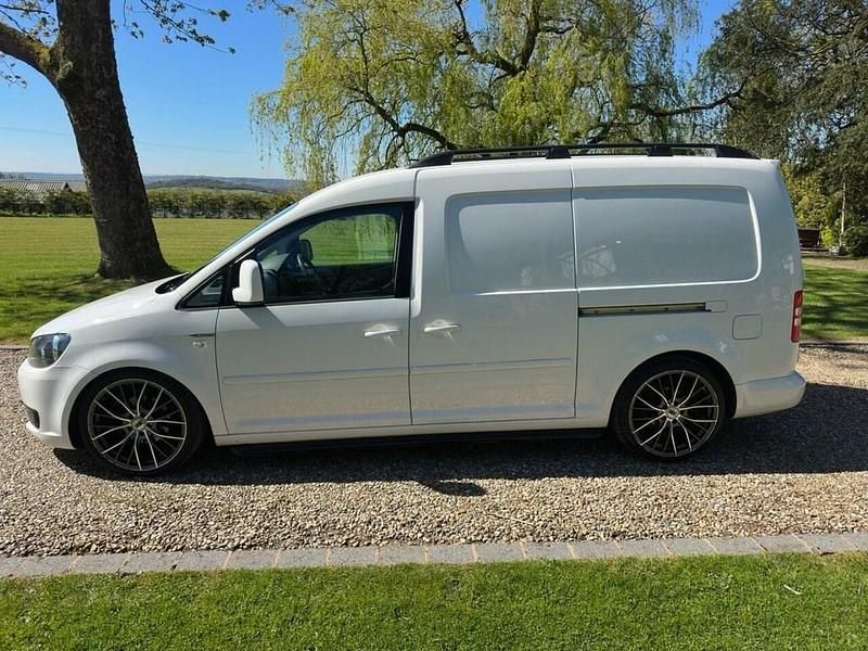 Begagnad VW Caddy Startline 2014 Vit Minibuss