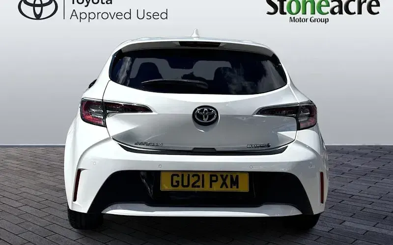 Used Toyota Corolla Design 140 HP (102 kW) 2026 Hatchback