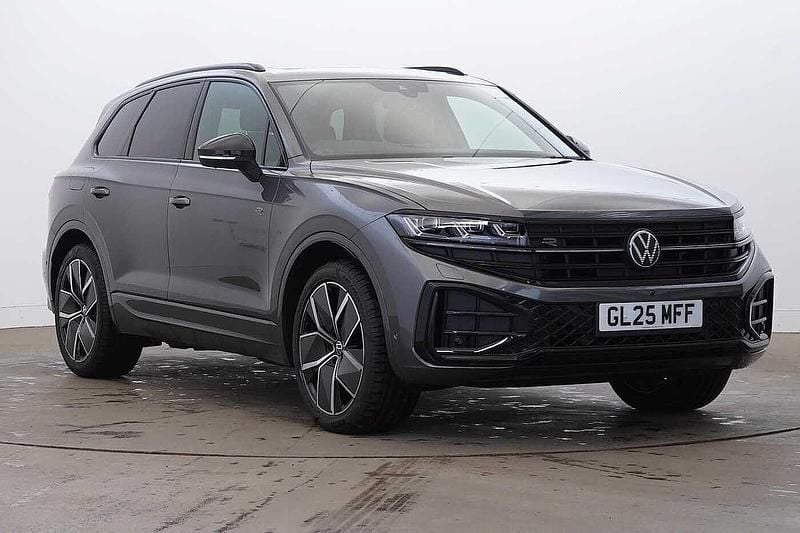 Grey New 2025 VW Touareg Black Edition SUV | £57,889 (Super price) - Image 1/4
