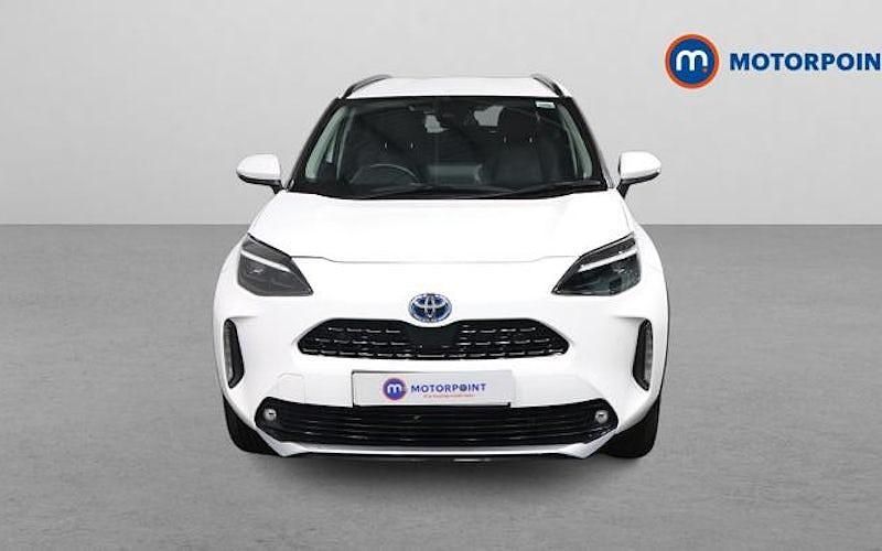 Used Toyota Yaris Hybrid 116 HP (85 kW) 2025 Estate