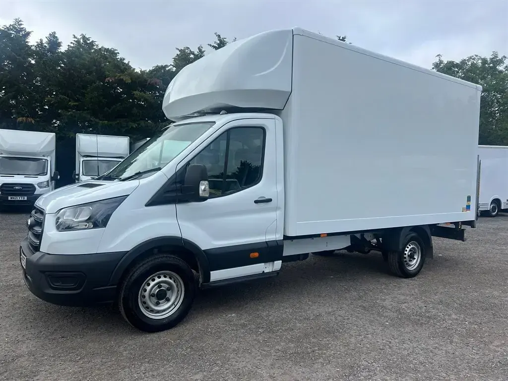 Used Ford Transit 130 HP (95 kW) 2021 White Cabriolet
