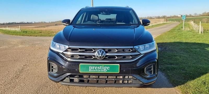 Used VW T-Roc R-line 150 HP (110 kW) 2022 Black SUV