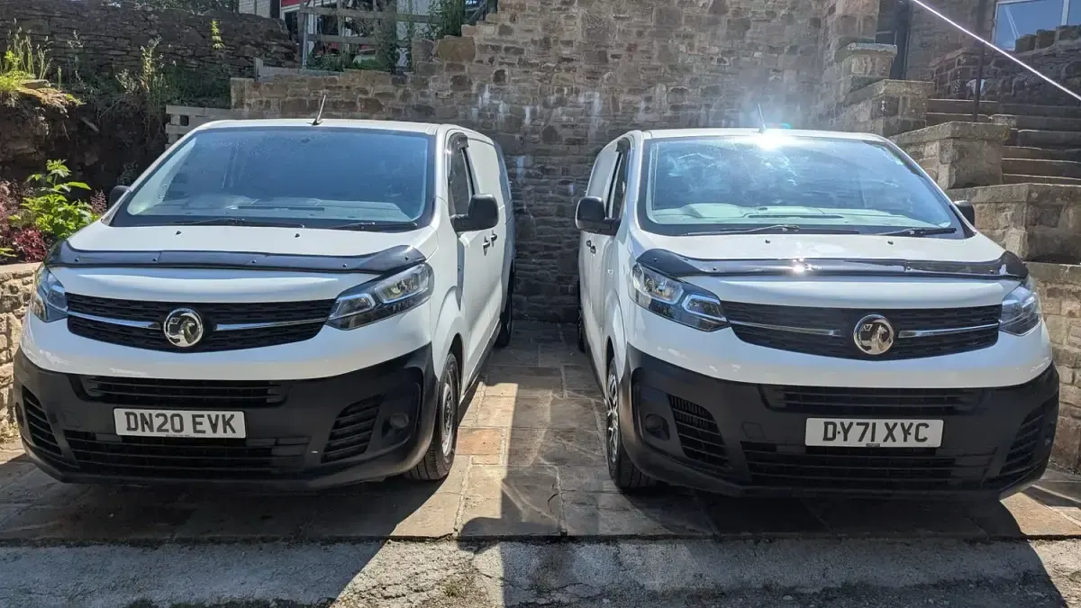 Used Vauxhall Vivaro Edition 100 HP (73 kW) 2020 White MPV