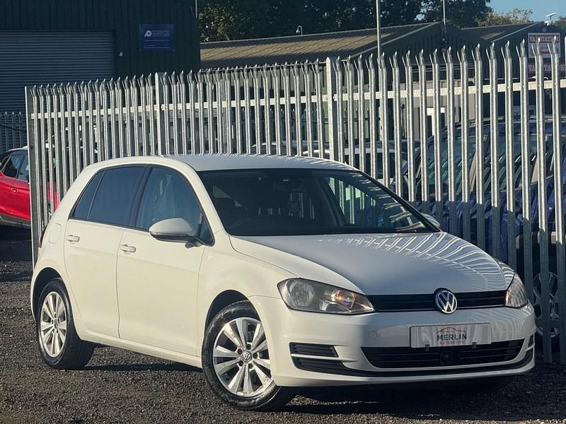 Used VW Golf VII SE 122 HP (89 kW) 2013 White Hatchback