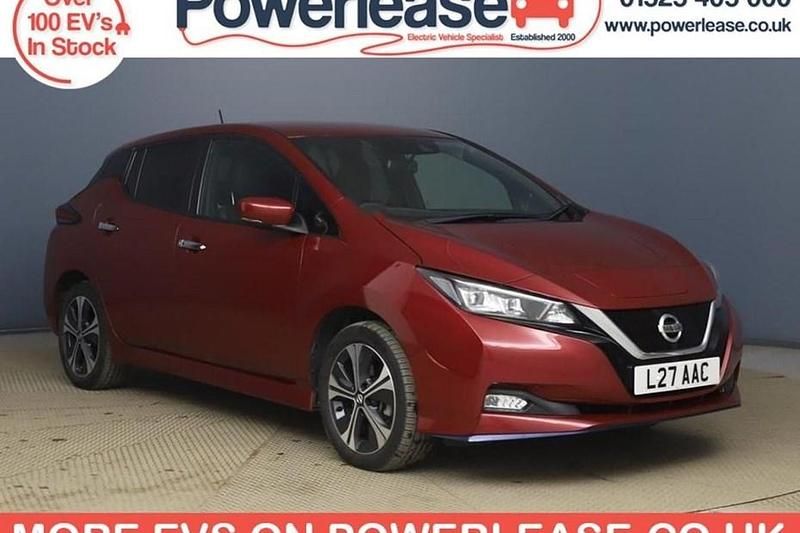 Red Used 2020 Nissan Leaf Tekna Hatchback | £11,989 (Fair price) - Image 1/1