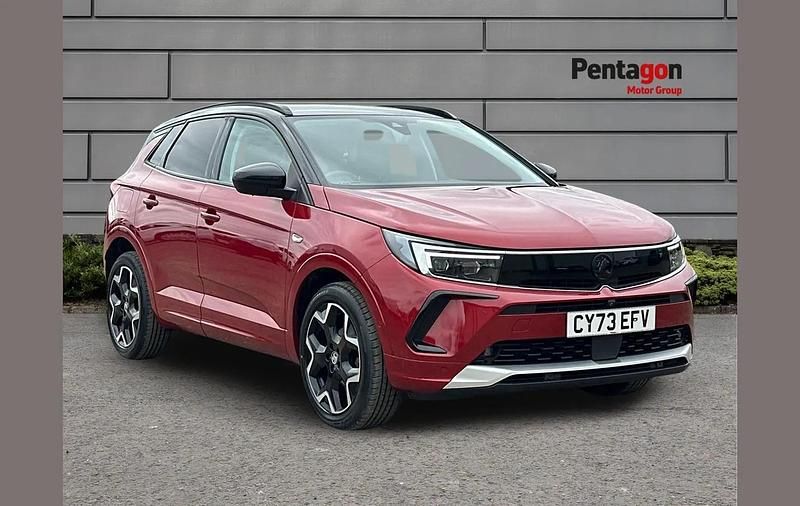 Used Vauxhall Grandland X Ultimate 128 HP (94 kW) 2023 Red SUV