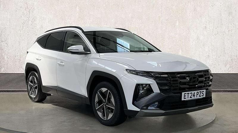 White Used 2024 Hyundai Tucson Premium SUV | £23,891 (Good price) - Image 1/4