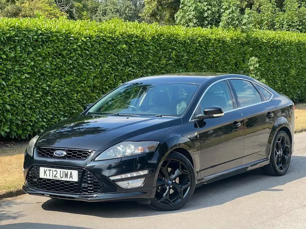 Used Ford Mondeo Titanium X 197 HP (144 kW) 2012 Black Hatchback