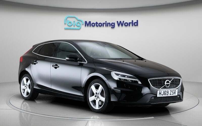 Black Used 2019 Volvo V40 R-Design Estate | £14,000 (A bit pricey) - Image 1/4