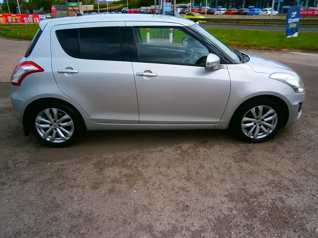 Used Suzuki Swift SZ4 2015 Silver Hatchback