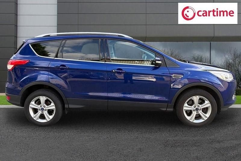 Used Ford Kuga Zetec 150 HP (110 kW) 2016 Blue SUV